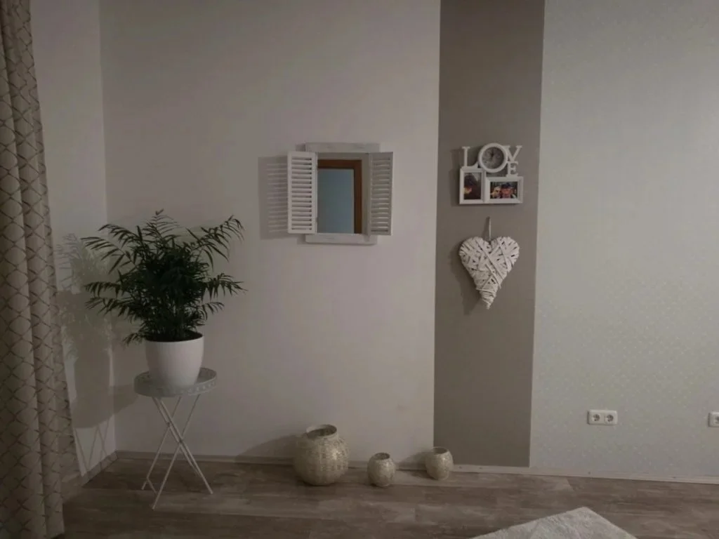 Vertikaler Farbstripe-Akzent — Malerei Fürlinger